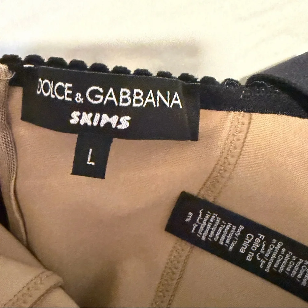 Dolce&Gabbana × SKIMS Leopard Bodysuit! 🐆 - Picture 3 of 10